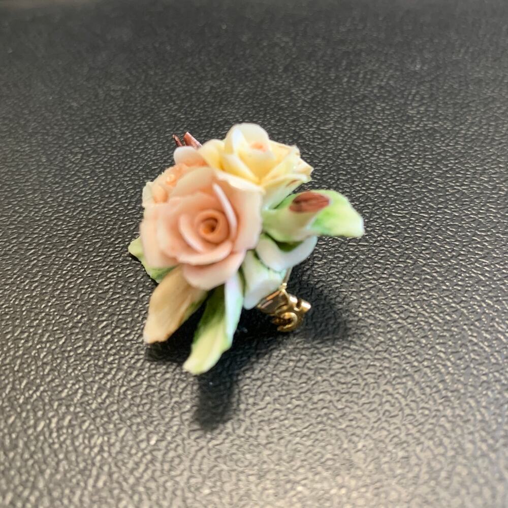 Vintage Capodimonte Carlo Savastano Porcelain Rose Brooch Pin - Picture 3 of 8